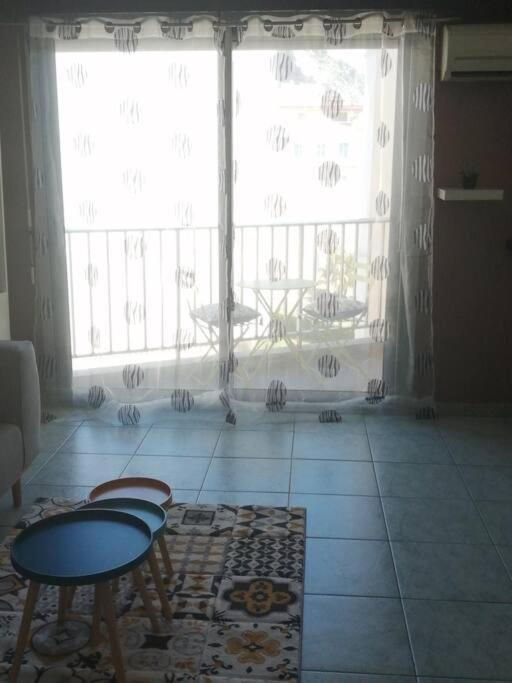 Apartment Joli Bord De Mer, Clim, Balcon, Parking Prive *